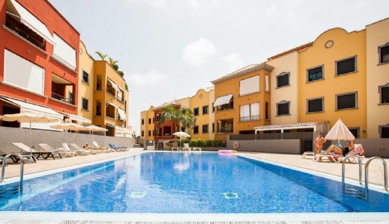 アデヘApartpool El Torreonアパートメント エクステリア 写真